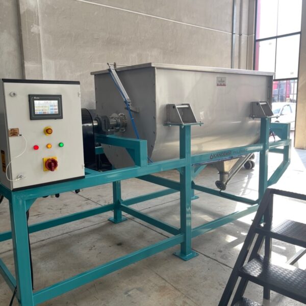 2000 Litre Yatay Toz Karıştırıcı KP TK Y2000