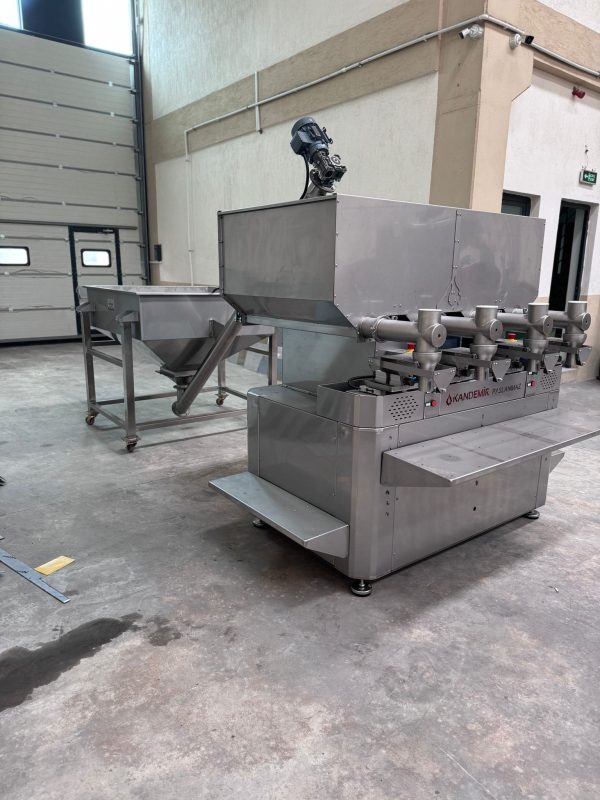 Yarı Otomatik Terazili Toz Dolum Makinası