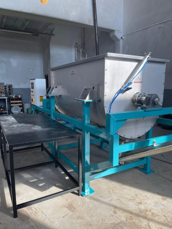 2000 Lt Baharat Yatay Karıştırıcı Mikser