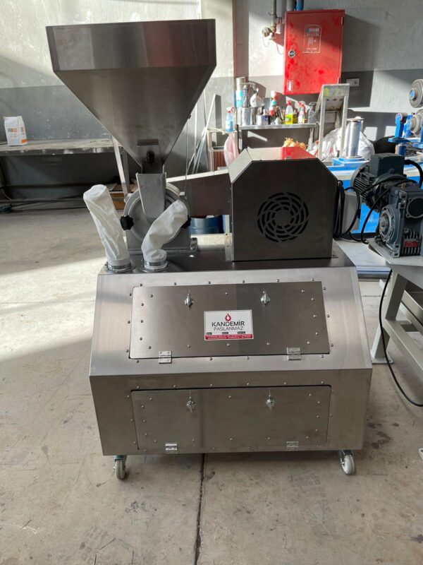 200 Kg Kapasiteli Toz Pudra Ögütücü Değirmen