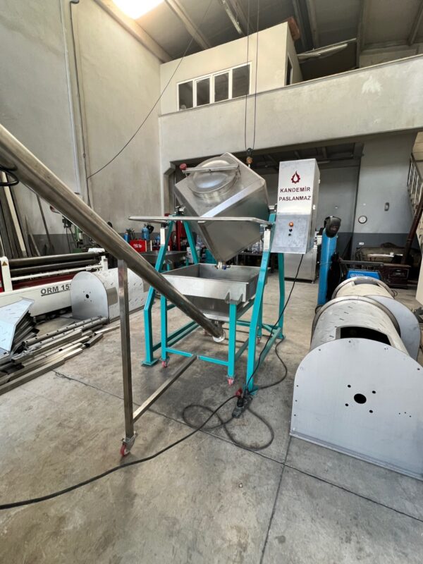 500 Lt Kübik Toz Karıştırıcı Ve Ürün Aktarma Helezonu