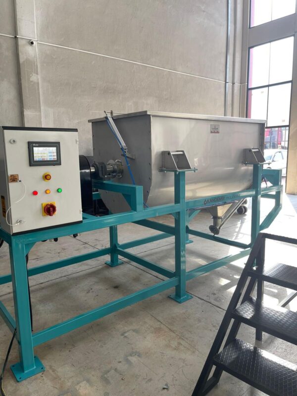 2000 Lt Baharat Yatay Karıştırıcı Mikser