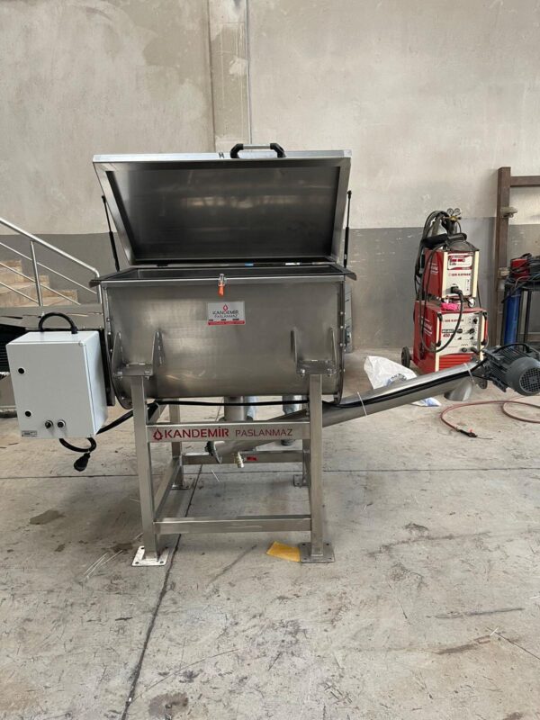 400 Litre Boşaltma Helezonlu Yatay Toz Karıştırıcı Mikser