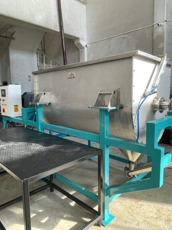 2000 Lt Baharat Yatay Karıştırıcı Mikser