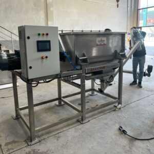 600 Litre Yüklemeli Ve Boşaltma Sistemli Yatay Toz Karıştırıcı